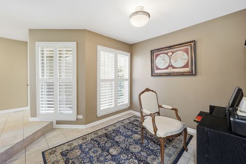 Tiny photo for 702 Clover Hill Court, Elk Grove Village, IL 60007 (MLS # 12669048)