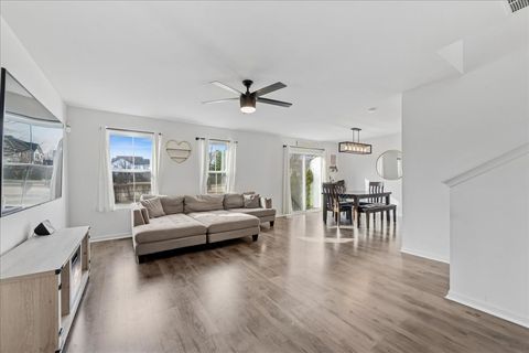 Tiny photo for 1488 Yosemite Circle, Crystal Lake, IL 60014 (MLS # 12569787)