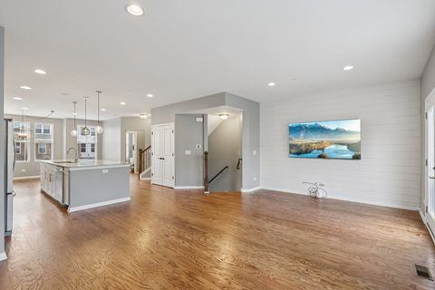 Tiny photo for 3550 Irving Place, Woodridge, IL 60517 (MLS # 12496652)