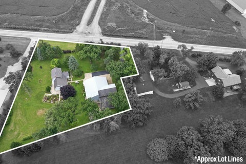 Tiny photo for 6424 Mccullom Lake Road, Wonder Lake, IL 60097 (MLS # 12757562)