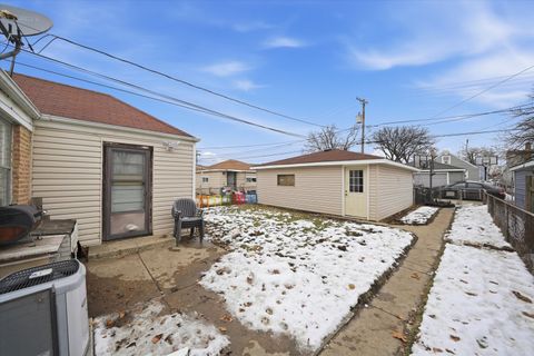 Tiny photo for 33 49th Avenue, Bellwood, IL 60104 (MLS # 12567726)