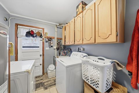 Tiny photo for 33 49th Avenue, Bellwood, IL 60104 (MLS # 12567726)