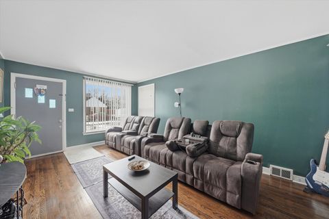 Tiny photo for 33 49th Avenue, Bellwood, IL 60104 (MLS # 12567726)