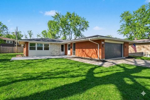 Photo of 5535 Adeline Place, Oak Forest, IL 60452 (MLS # 12588376)