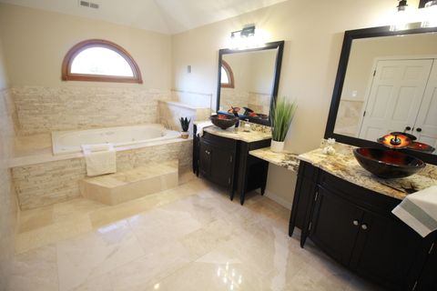 Tiny photo for 17342 Cambridge Place, Tinley Park, IL 60487 (MLS # 12596364)