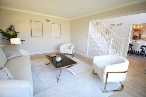 Tiny photo for 17342 Cambridge Place, Tinley Park, IL 60487 (MLS # 12596364)