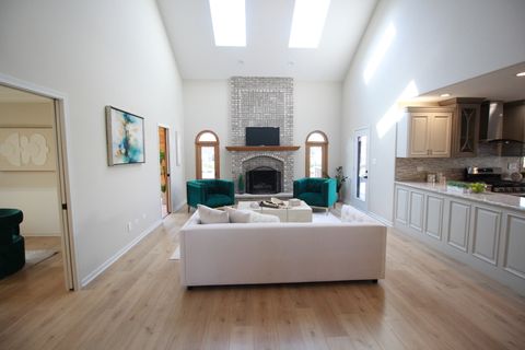 Tiny photo for 17342 Cambridge Place, Tinley Park, IL 60487 (MLS # 12596364)