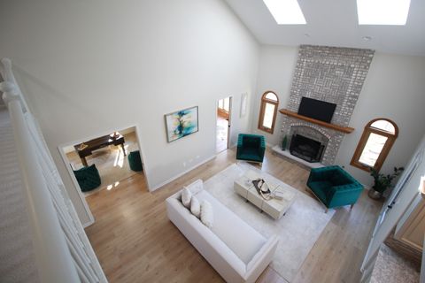 Tiny photo for 17342 Cambridge Place, Tinley Park, IL 60487 (MLS # 12596364)