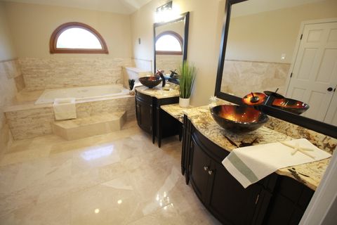 Tiny photo for 17342 Cambridge Place, Tinley Park, IL 60487 (MLS # 12596364)