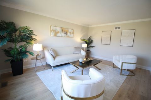 Tiny photo for 17342 Cambridge Place, Tinley Park, IL 60487 (MLS # 12596364)