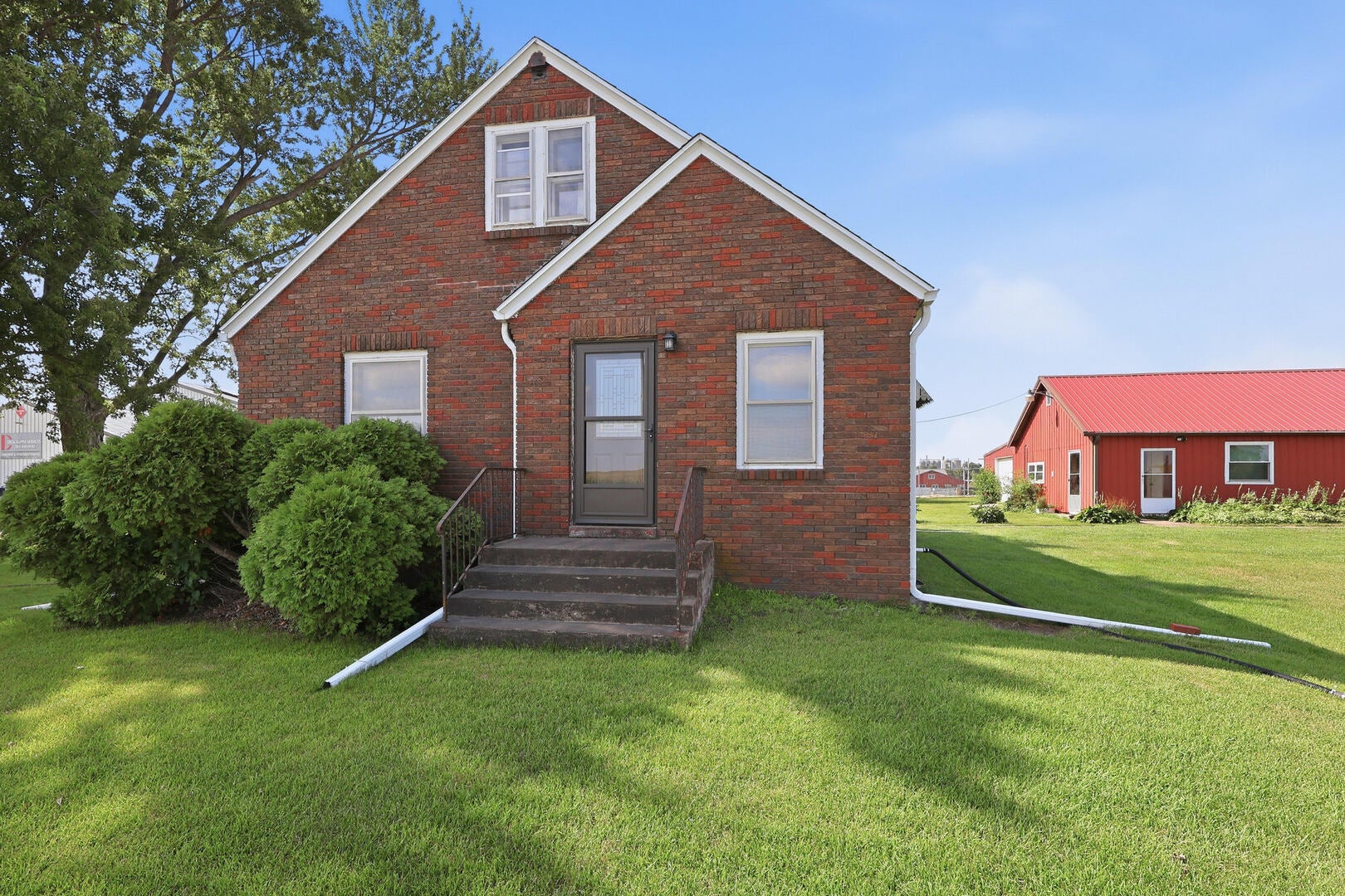 121 E Walcott Road
