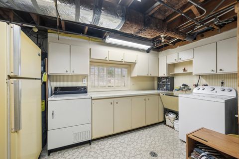 Tiny photo for 1041 Arbor Lane, Glenview, IL 60025 (MLS # 12583127)