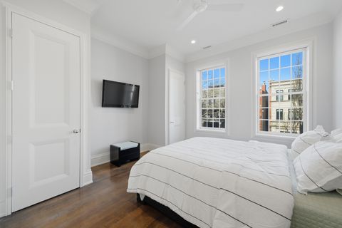 Tiny photo for 1703 N Dayton Street, Chicago, IL 60614 (MLS # 12601122)