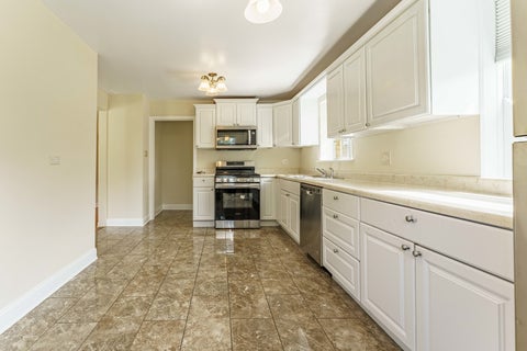 Tiny photo for 1635 Downing Avenue, Westchester, IL 60154 (MLS # 12793010)
