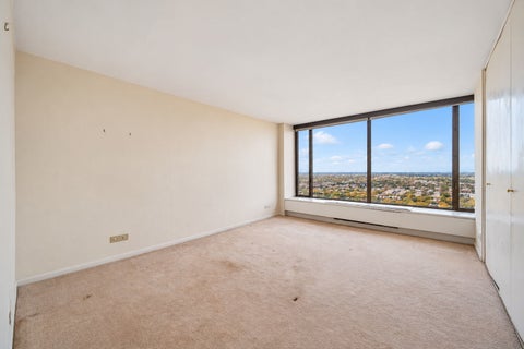 Tiny photo for 5455 N SHERIDAN Road #3815, Chicago, IL 60640 (MLS # 12783934)