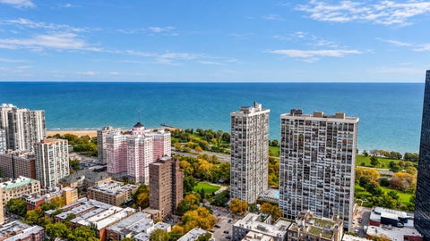 Tiny photo for 5455 N SHERIDAN Road #3815, Chicago, IL 60640 (MLS # 12783934)