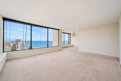 Tiny photo for 5455 N SHERIDAN Road #3815, Chicago, IL 60640 (MLS # 12783934)