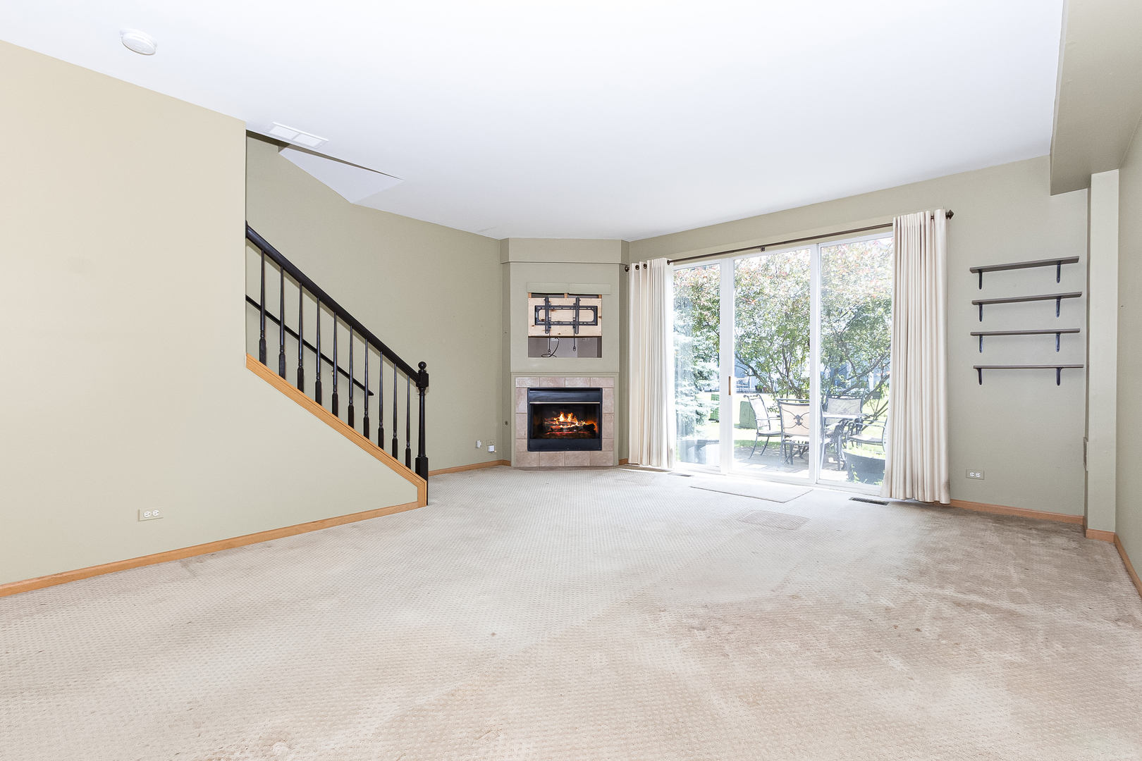 2572 Arcadia Circle 2572