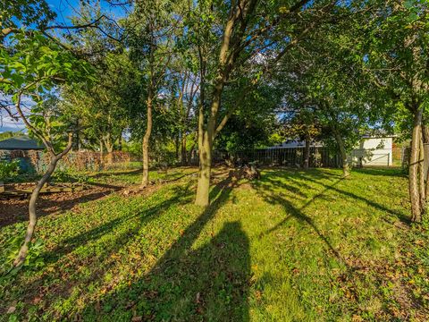 Tiny photo for 921 N Grace Street, Lombard, IL 60148 (MLS # 12622834)