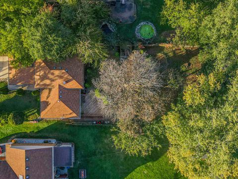 Tiny photo for 921 N Grace Street, Lombard, IL 60148 (MLS # 12622834)