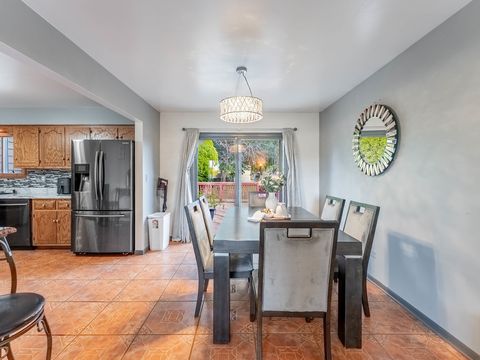 Tiny photo for 921 N Grace Street, Lombard, IL 60148 (MLS # 12622834)