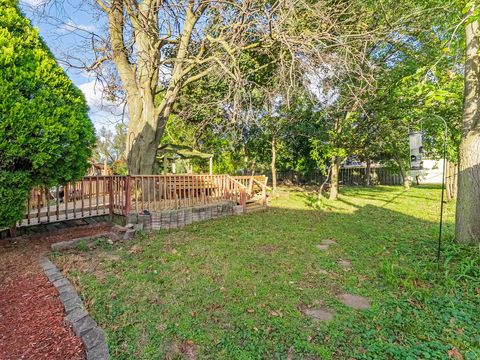 Tiny photo for 921 N Grace Street, Lombard, IL 60148 (MLS # 12622834)