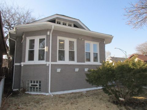 Tiny photo for 11640 S LOWE Avenue, Chicago, IL 60628 (MLS # 12569455)