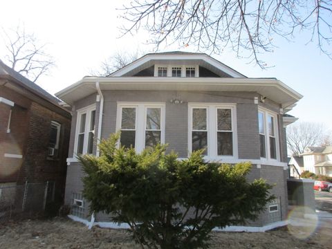 Tiny photo for 11640 S LOWE Avenue, Chicago, IL 60628 (MLS # 12569455)