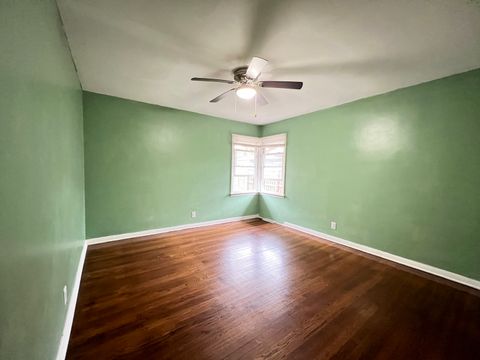 Tiny photo for 1717 Greenview Avenue, Kankakee, IL 60901 (MLS # 12497446)