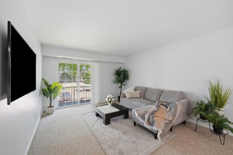 Tiny photo for 1621 N Windsor Drive #215, Arlington Heights, IL 60004 (MLS # 12695555)