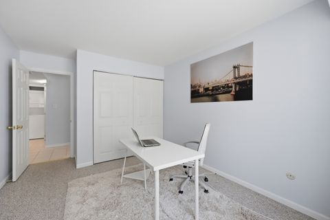Tiny photo for 1621 N Windsor Drive #215, Arlington Heights, IL 60004 (MLS # 12695555)