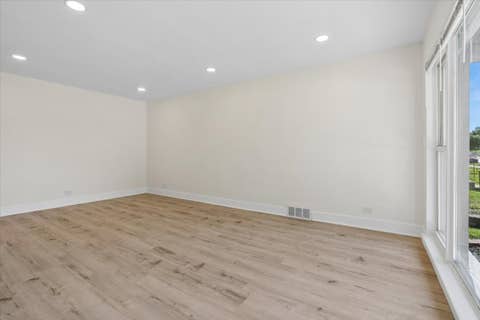 Tiny photo for 2934 W 103rd Street, Chicago, IL 60655 (MLS # 12687121)