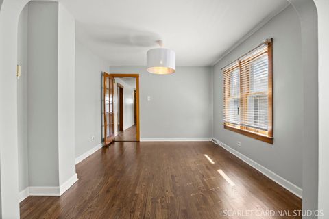 Tiny photo for 727 S Oakland Avenue, Villa Park, IL 60181 (MLS # 12489886)