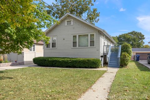727 S Oakland Avenue Villa Park IL 60181