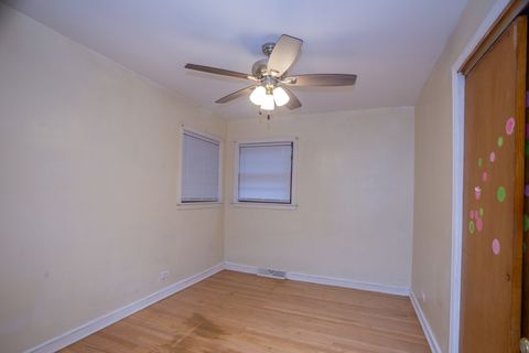 Tiny photo for 7408 S Campbell Avenue, Chicago, IL 60629 (MLS # 12494886)