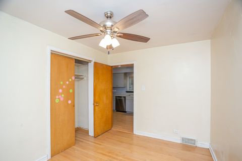 Tiny photo for 7408 S Campbell Avenue, Chicago, IL 60629 (MLS # 12494886)