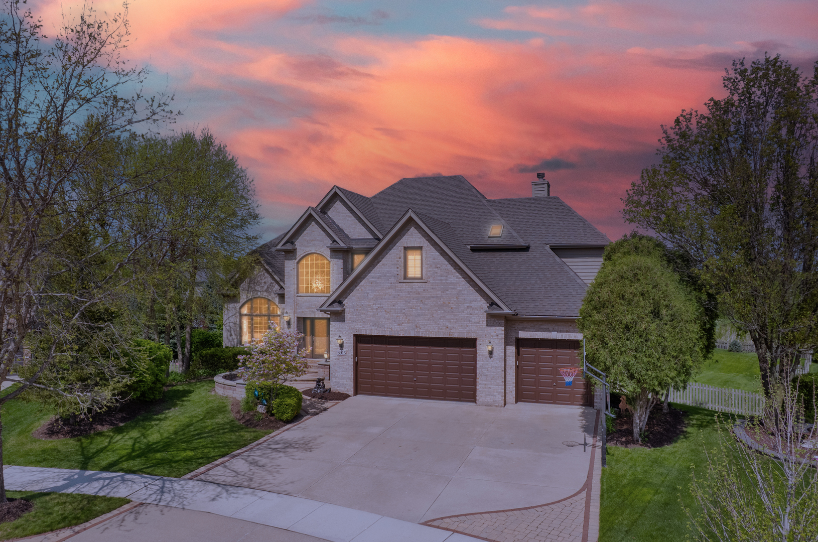 5915 Rosinweed Lane
