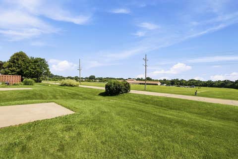 Tiny photo for 905A Coventry Lane, Sterling, IL 61081 (MLS # 12690565)