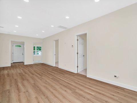 Tiny photo for 721 W South Street, Pontiac, IL 61764 (MLS # 12433929)