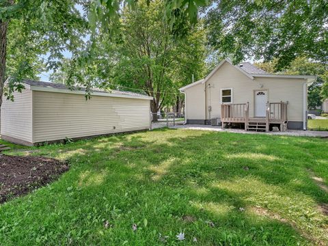 Tiny photo for 721 W South Street, Pontiac, IL 61764 (MLS # 12433929)