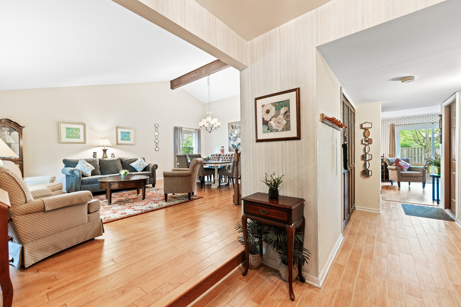 696 Stanford Lane