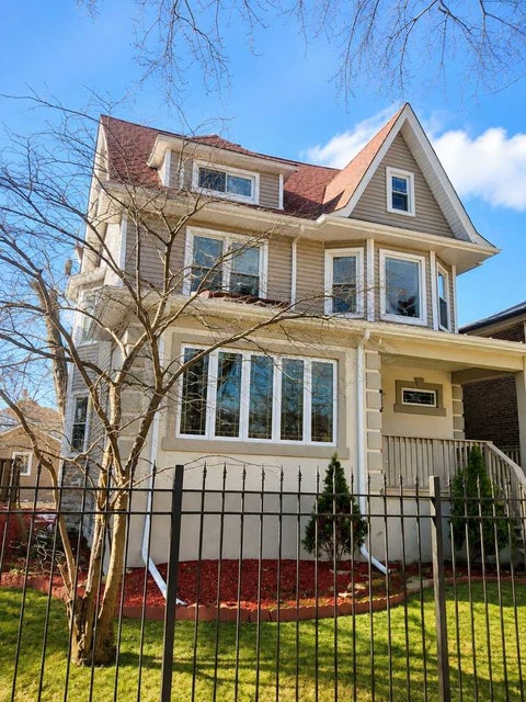 Photo of 42 N Lockwood Avenue, Chicago, IL 60644 (MLS # 12746135)