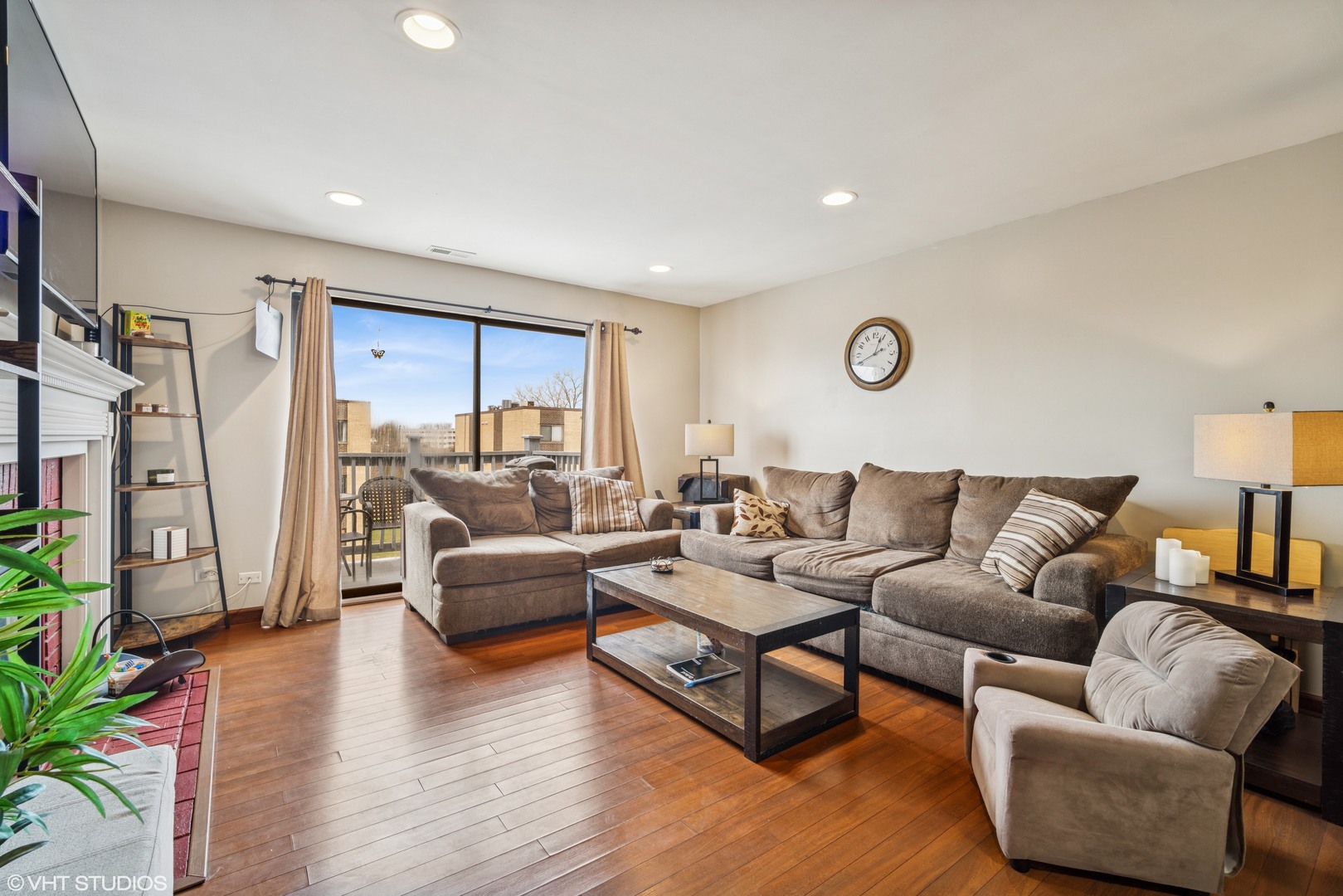 670 Pinecrest Drive 304