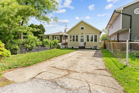 Tiny photo for 3005 Commercial Avenue, Chicago Heights, IL 60411 (MLS # 12649530)