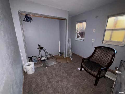 Tiny photo for 560 S 4TH Avenue, Clinton, IA 52732 (MLS # QC4268644)