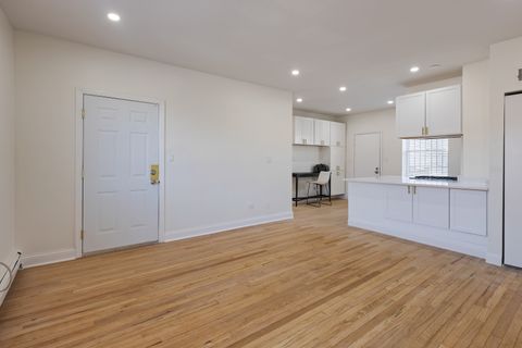 Tiny photo for 543 E 60TH Street #4, Chicago, IL 60637 (MLS # 12596326)