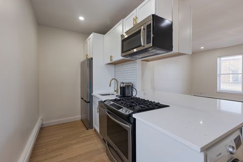 Tiny photo for 543 E 60TH Street #4, Chicago, IL 60637 (MLS # 12596326)