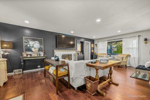 Tiny photo for 369 Vincent Place, Elgin, IL 60123 (MLS # 12522123)