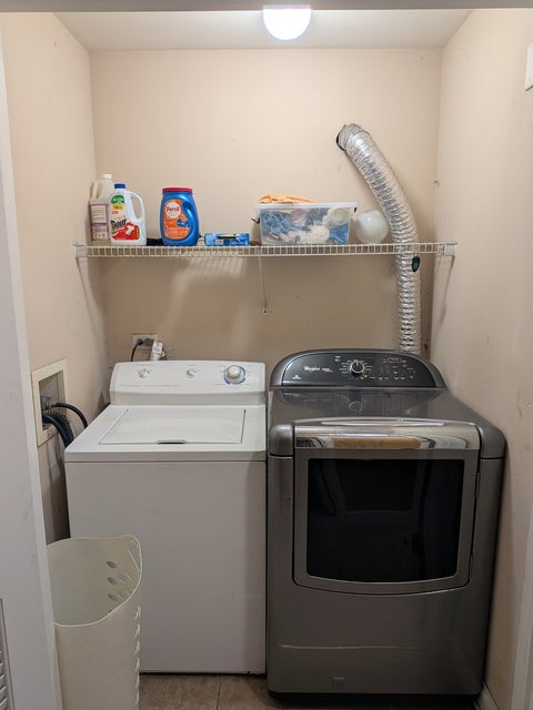 Tiny photo for 435 E 42nd Street #1, Chicago, IL 60653 (MLS # 12552430)
