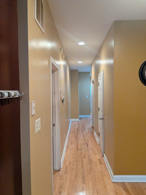 Tiny photo for 435 E 42nd Street #1, Chicago, IL 60653 (MLS # 12552430)